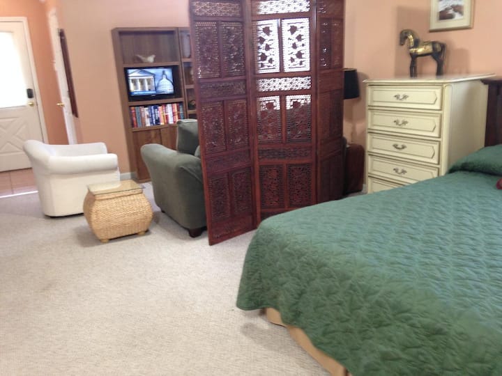 Tyrone Holiday Rentals & Homes United States Airbnb