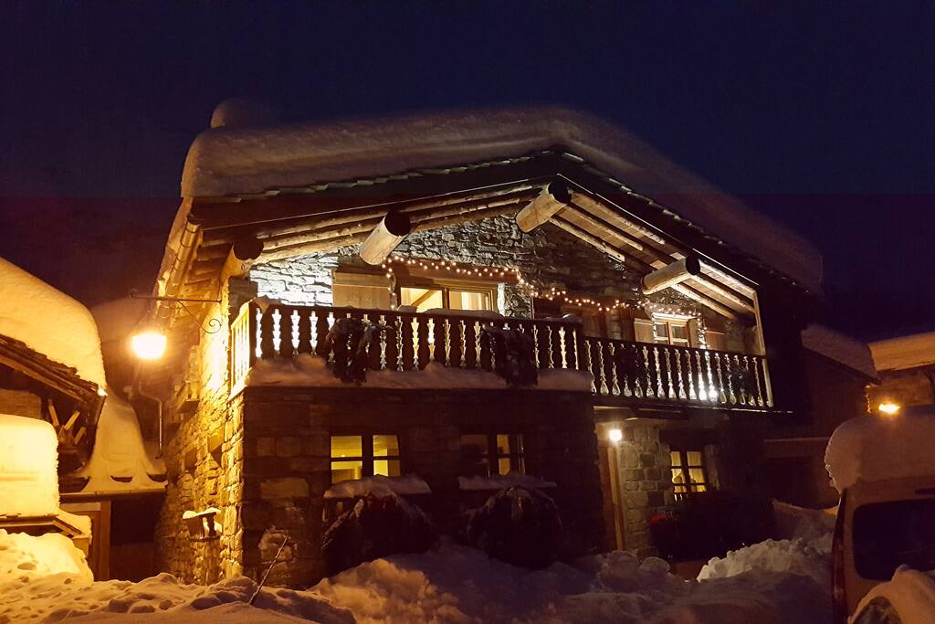 Le chalet de nuit