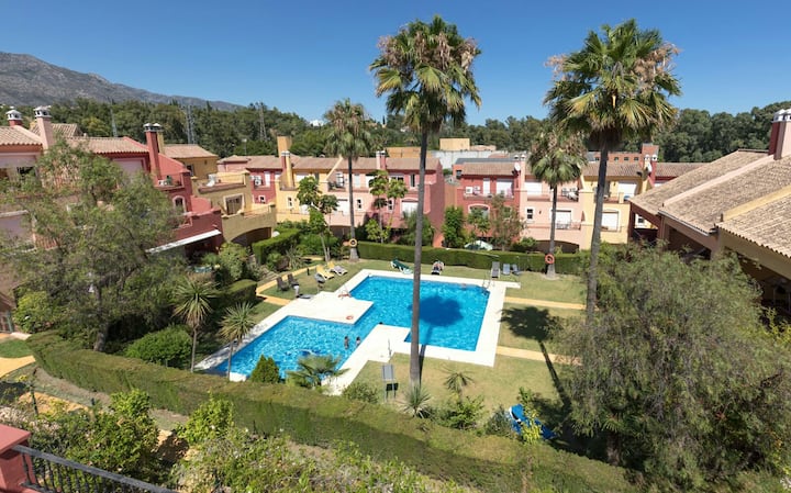 Golden Mile Marbella Townhouse - Marbella