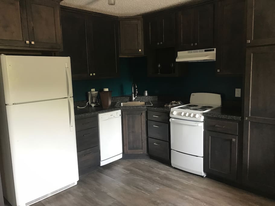 Full kitchen