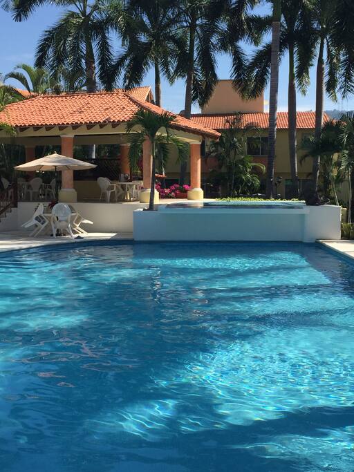 Beautiful Condo at Quintas del Sol Houses for Rent in Ixtapa