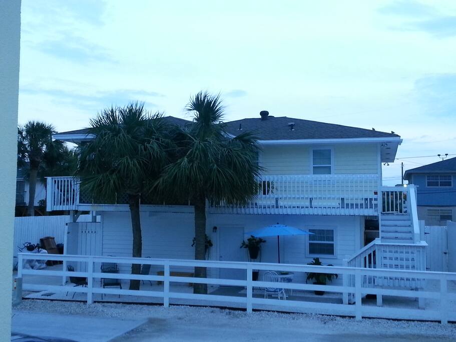 Top 100 Airbnb Rentals 2017 in Tybee Island,