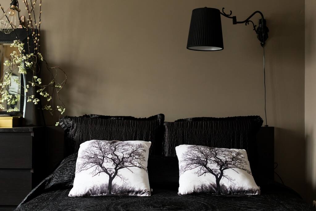 Double bed