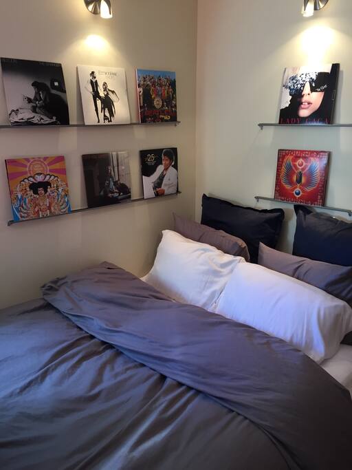 Queen Bed