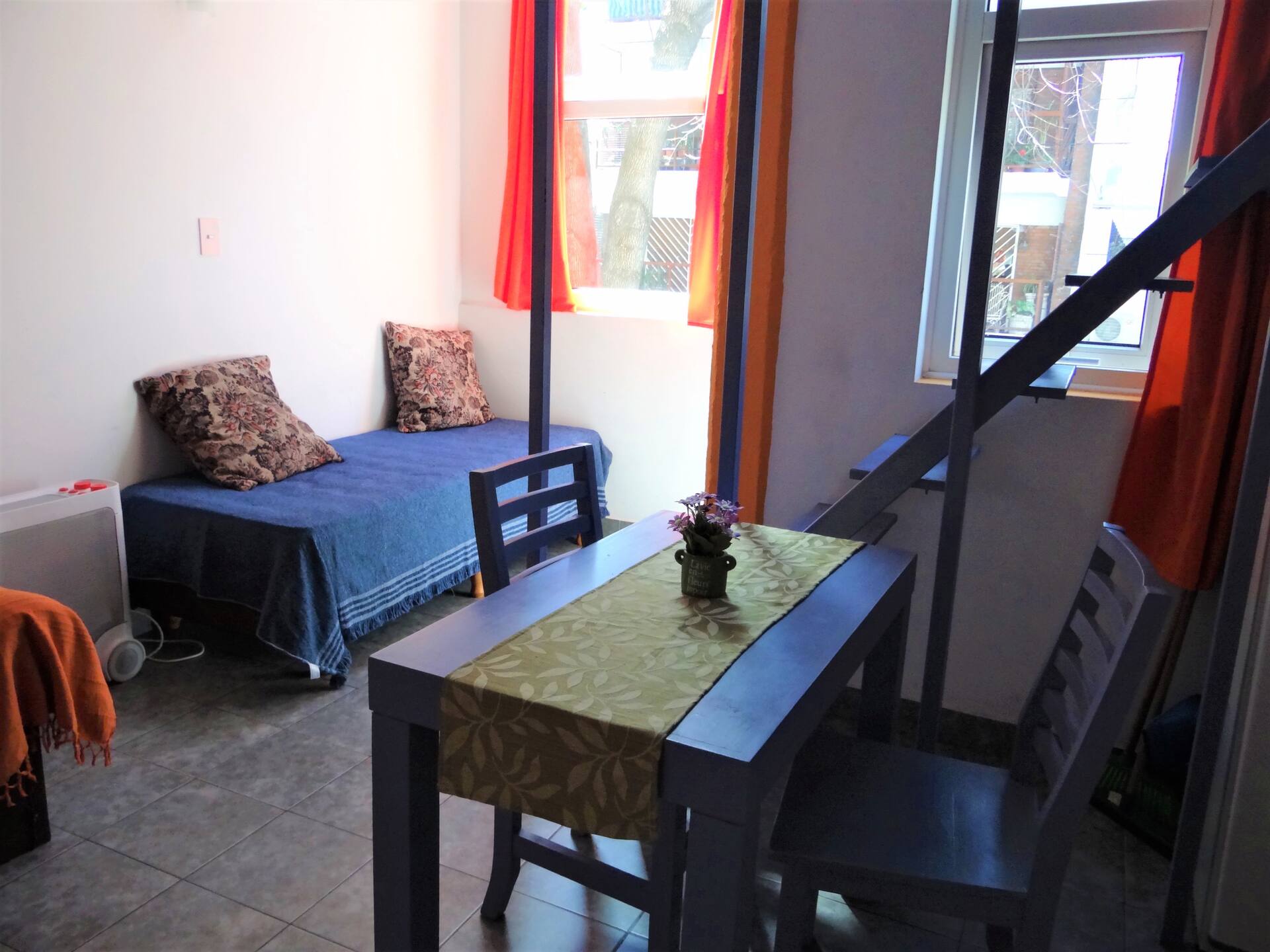 Bright loft apartment near Palermo and Movistar Arena