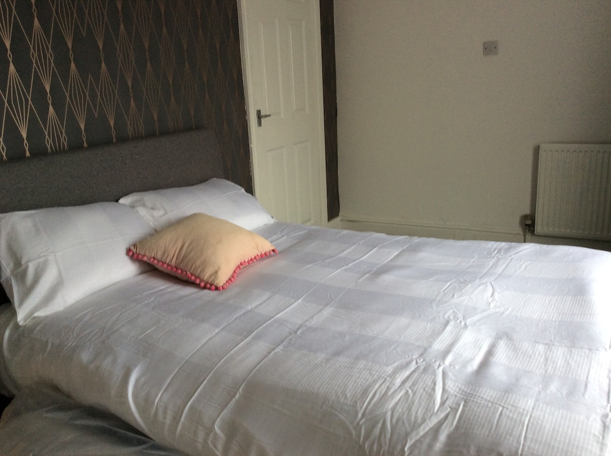 2 bedroom apartment Apartments for Rent in Horwich, England, United