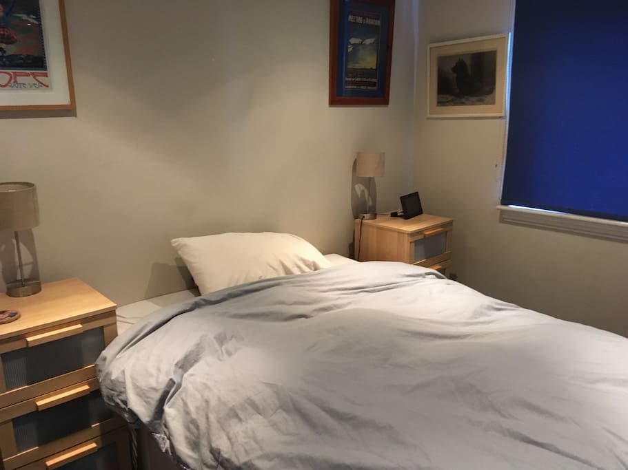 Guest bedroom
