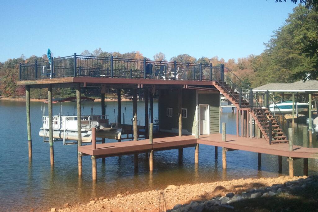 boathouse