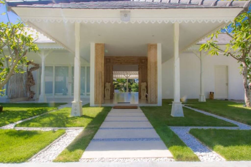 Entrée principale