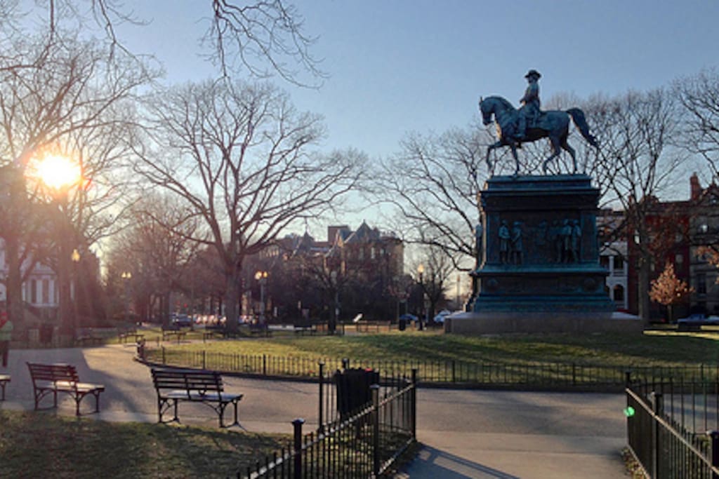 Steps away from Logan Circle!!!
