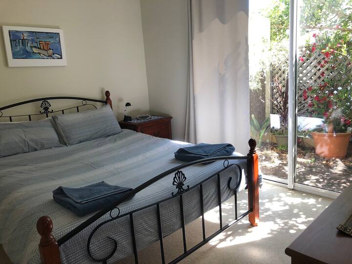 Second queen bedroom opens to the garden