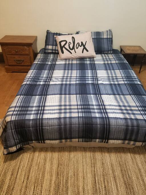 Queen air mattress