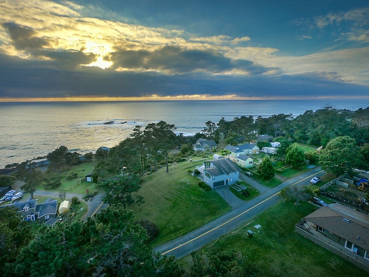 Gualala Point Month Long (31+) Vacation Rental Houses for Rent in