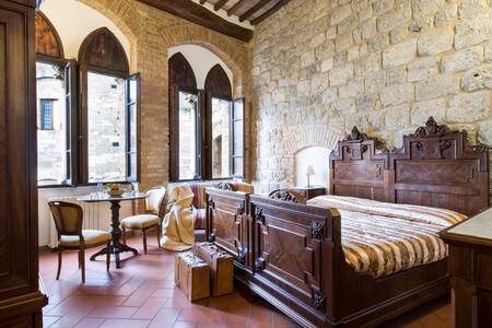 Rooms tortoli, piazza a s gimignano houses for rent in san ... Airbnb san gimignano