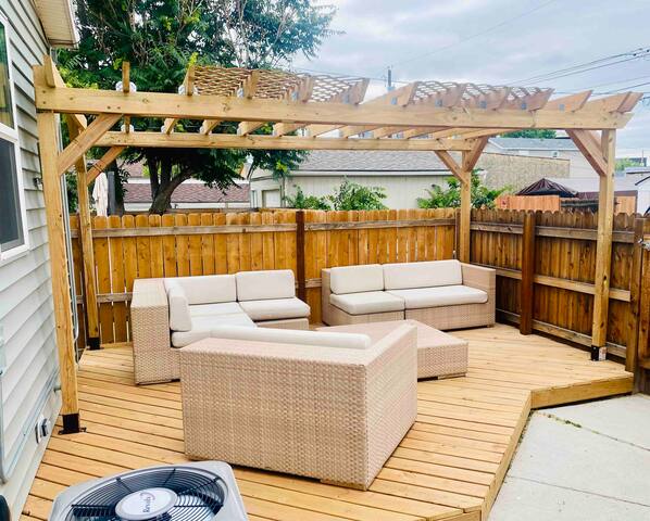 2 houses in 1! Center of RiNo. 100% walkable gallery image 4