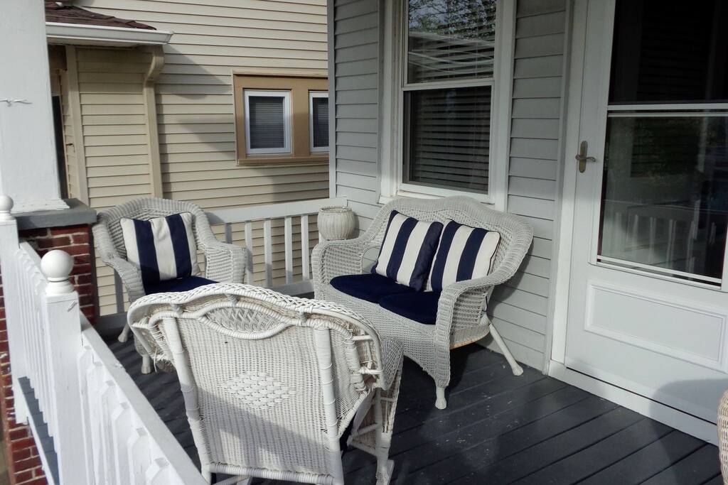 Beautiful Front Porch to enjoy the Ocean Breeze