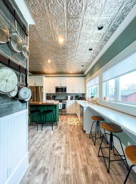 Beautiful Historic Home near Downtown