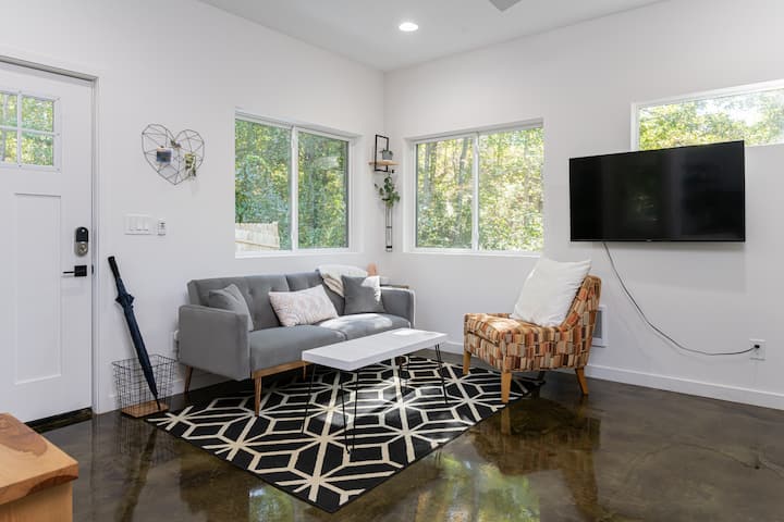 Private, Serene 1 Bed Apartment In The Trees - Asheville, NC