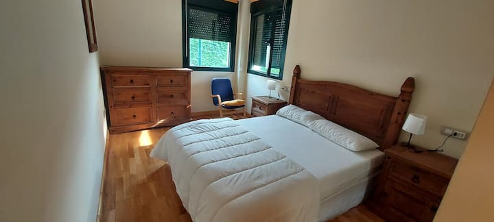 Dormitorio principal. Cama de 150