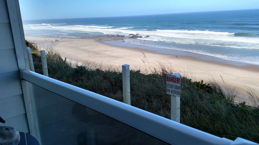 Lincoln City Oceanfront Condo
