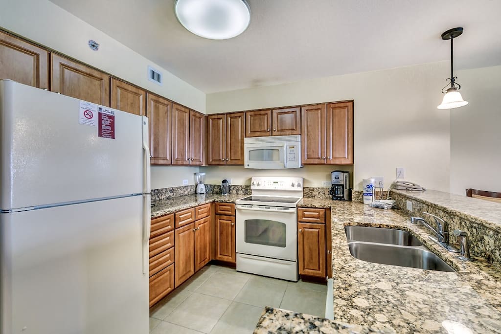 Indoors,Kitchen,Room,Oven,Microwave