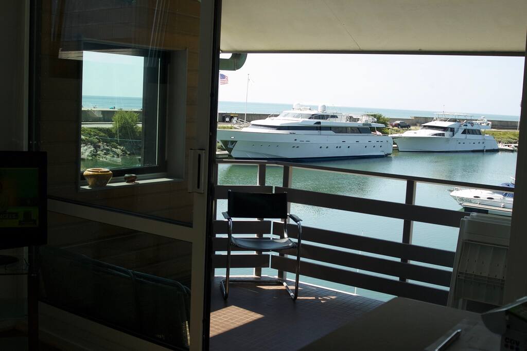 VUE DE LA TERRASSE