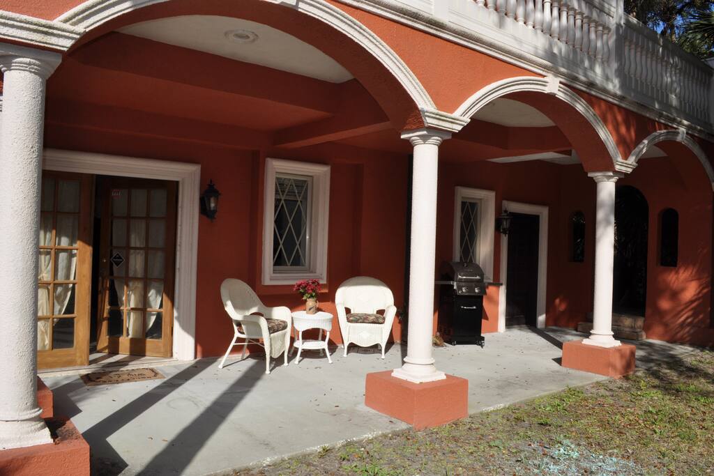 Outside Sitting Area