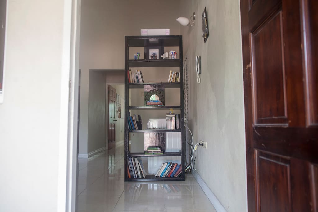 Enjoy reading from our growing library, including resources for getting to the best spots around Jamaica.