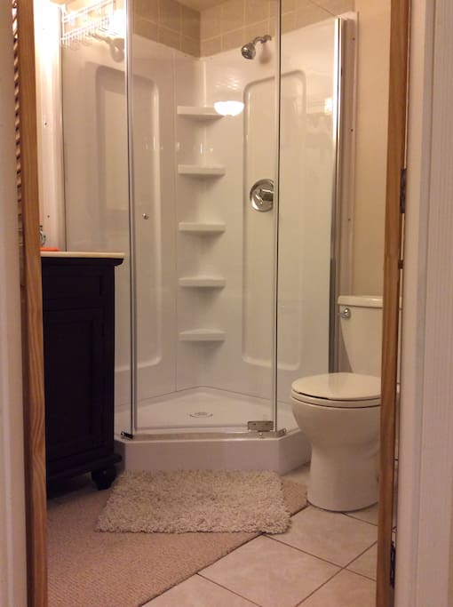 Private bathroom included in the suite