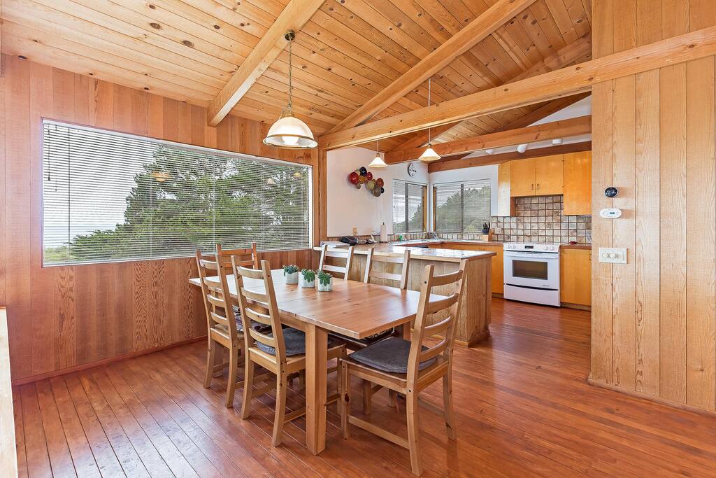 Dining Table for 6 Guests