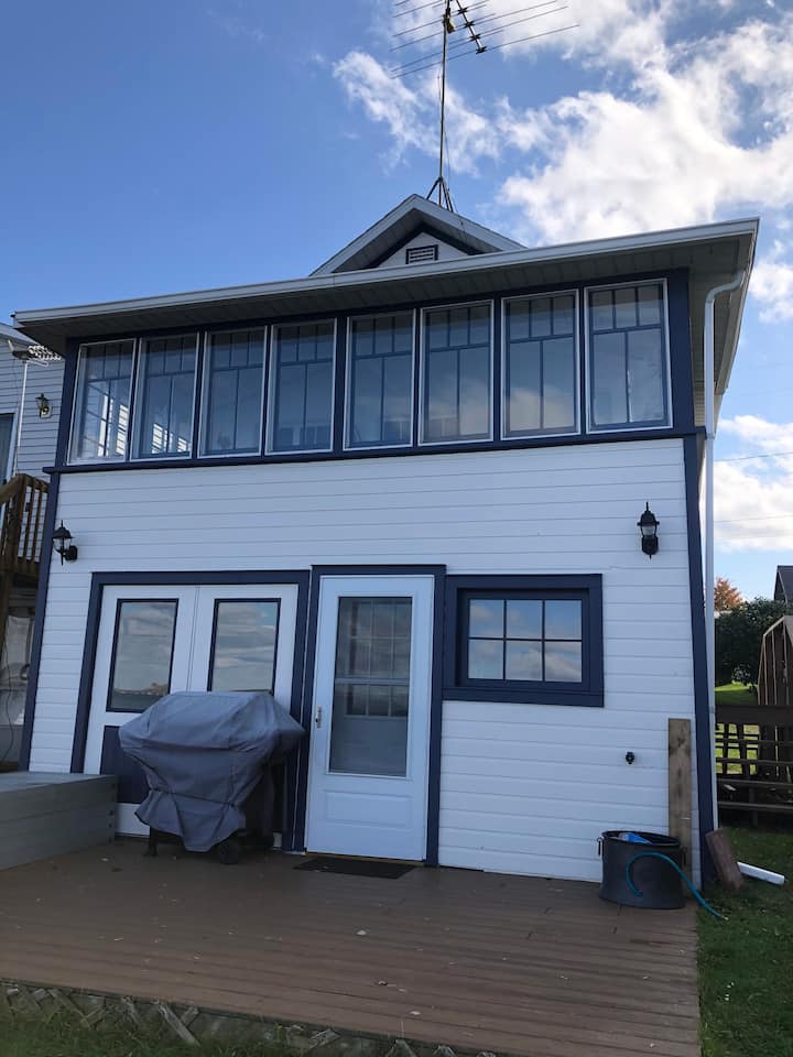 Lake Front Home in Houghton Lake Houses for Rent in Houghton Lake