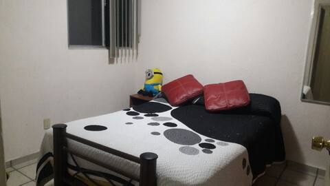 habitacion privada cercana a parque  metropolitano