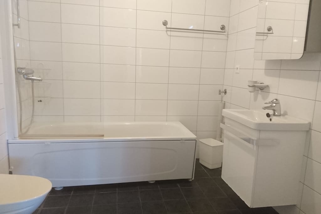 Bathroom with bathtub