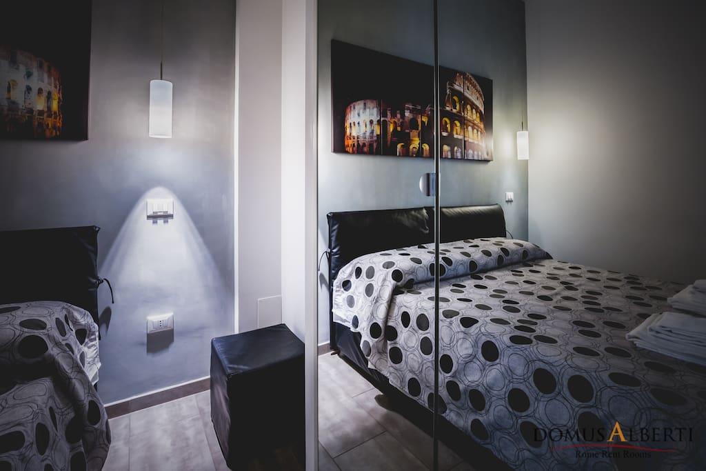 Colosseo Room