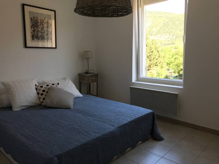 Chambre lit 180*200