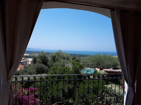 VILLA with stunning views, shared pool