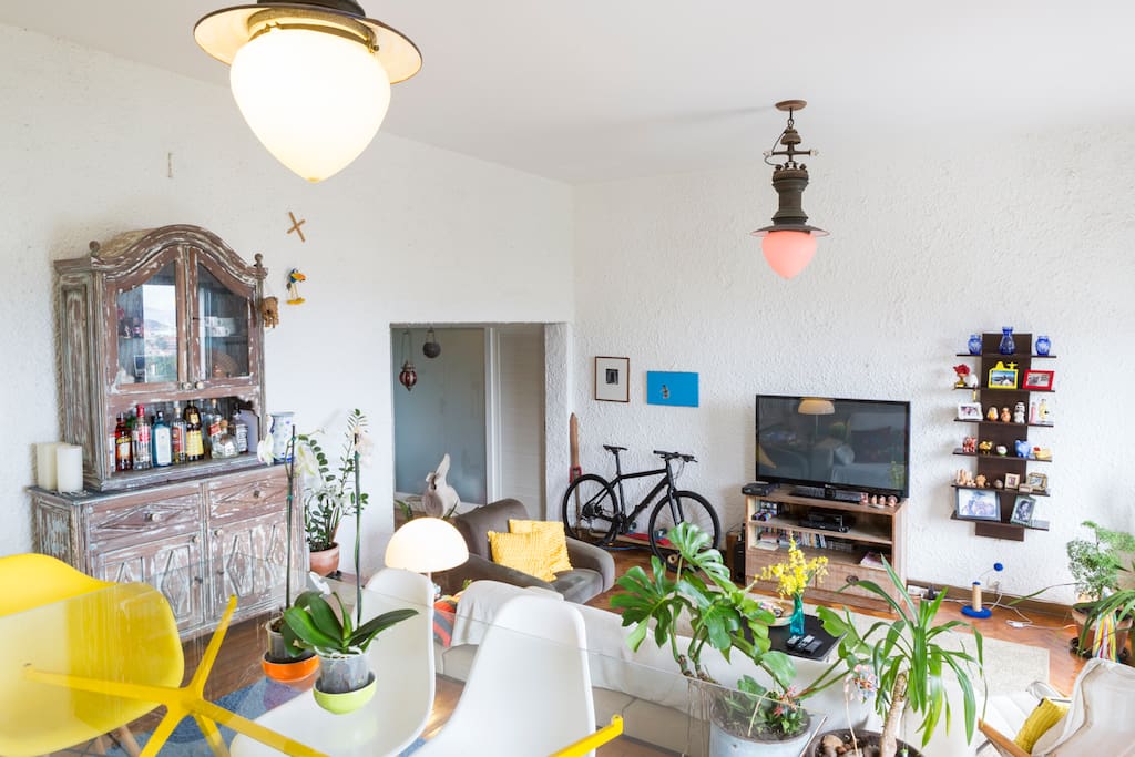 Dining & living room