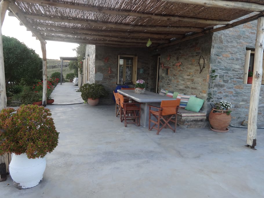 OUTDOOR 1