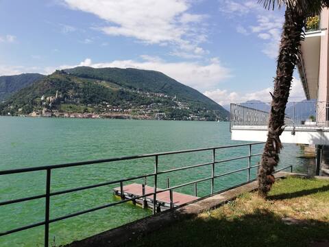 Cecilia Apartment: Lake Relaxation