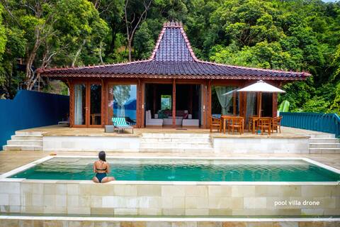 2-Bedroom Private Pool Villa in El Nido w/ SeaView
