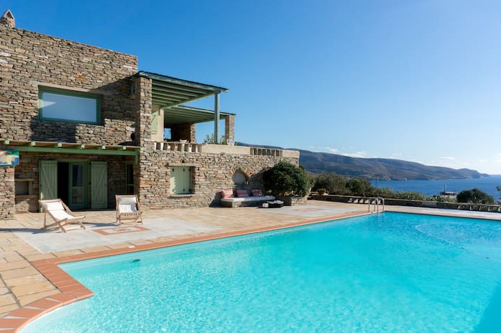 Twin Peaks Villas w/Private Pool by JJ Hospitality gallery image 4