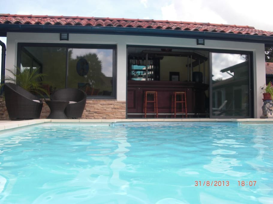 Pool-House