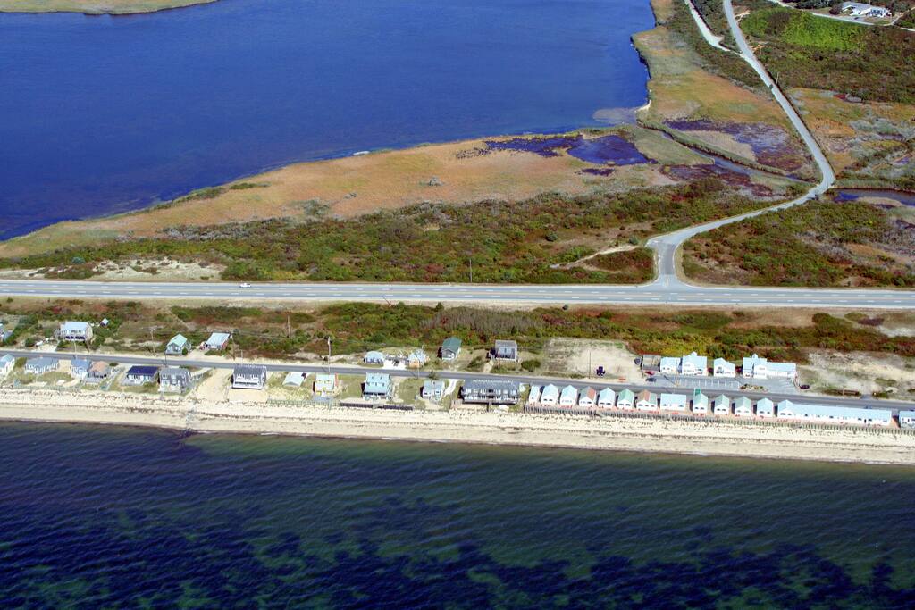 Make the short walk to the bay beach or take a short drive to the stunning National Seashore beaches.