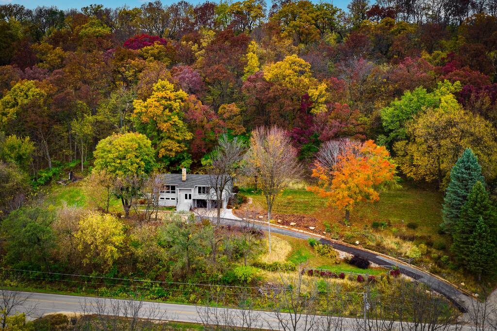 Swiss Valley Getaway Dubuque / TriState Area Houses for Rent in Peosta, Iowa, United States