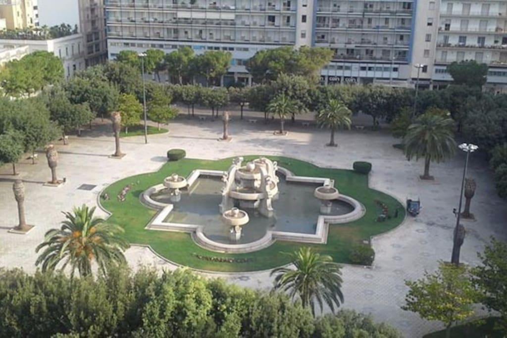 Vista/ View Piazza