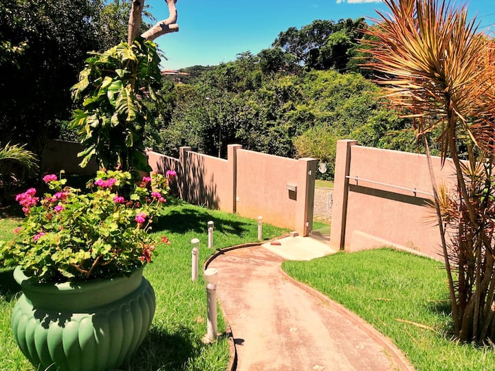 Distinction and Cozy, note 10. Pet Friendly!