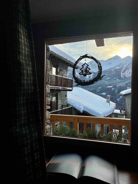 Proprietà Airbnb di successo: Maison Arcade - Apartment with mountain view a La Salle