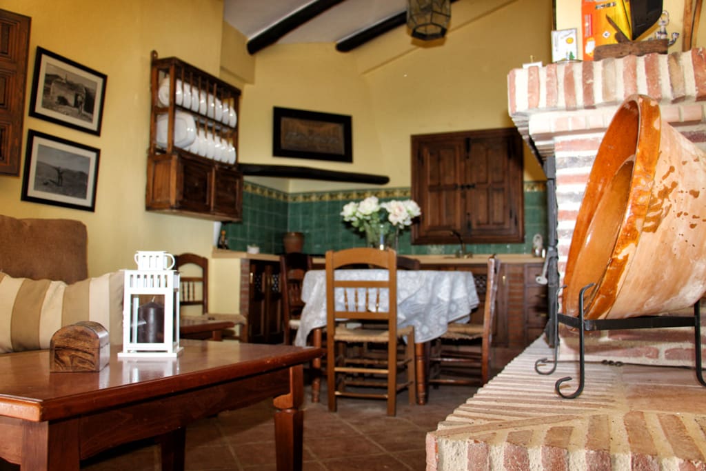 SALON CASA LA CABRILLA