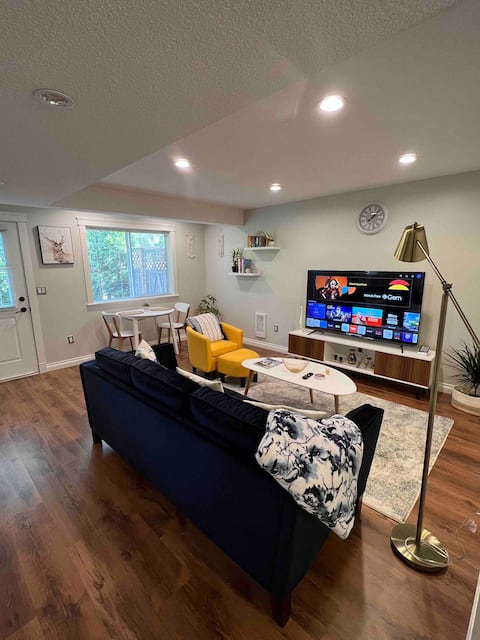 Popular Airbnb listing: Beautiful Entire 2 Bedroom Suite in Rutherford