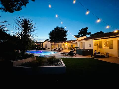 4 bed Villa ‘summersalt’ Ile de Ré pool & hot tub